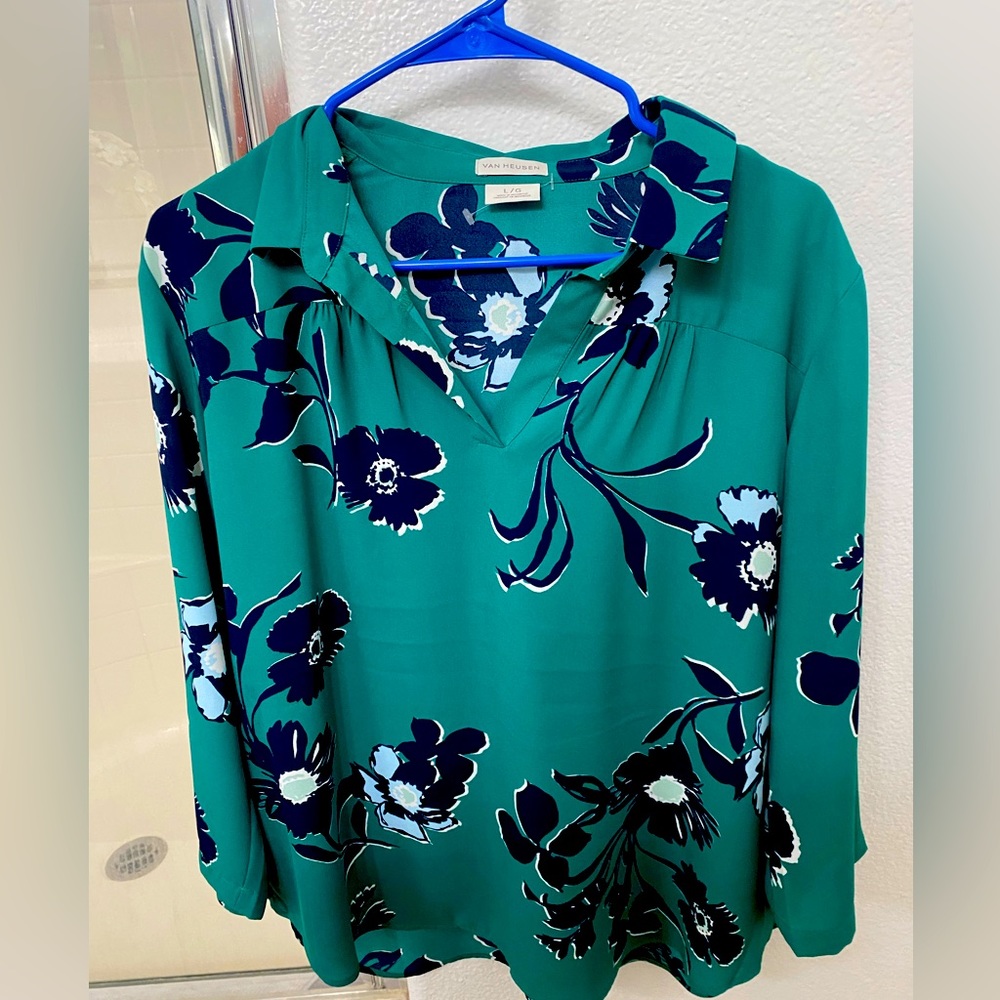 Van Heusen blouses x 3